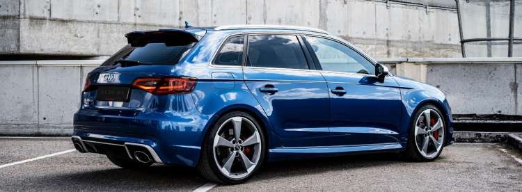 import allemagne Audi rs3 2022 bleu